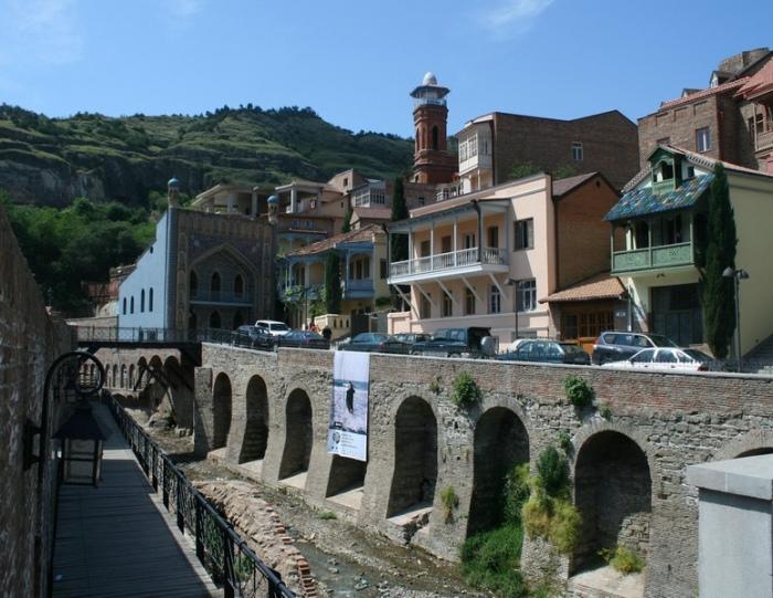 Guest House Madonna Tbilisi Bagian luar foto