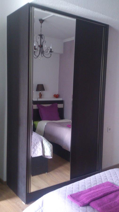 Guest House Madonna Tbilisi Bagian luar foto
